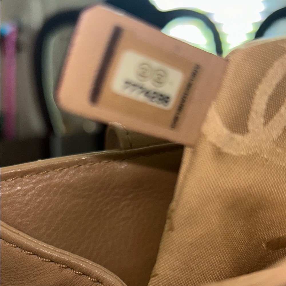 💜Chanel Beige Tote Bag and Wallet Set🤎 - Picture 3 of 12